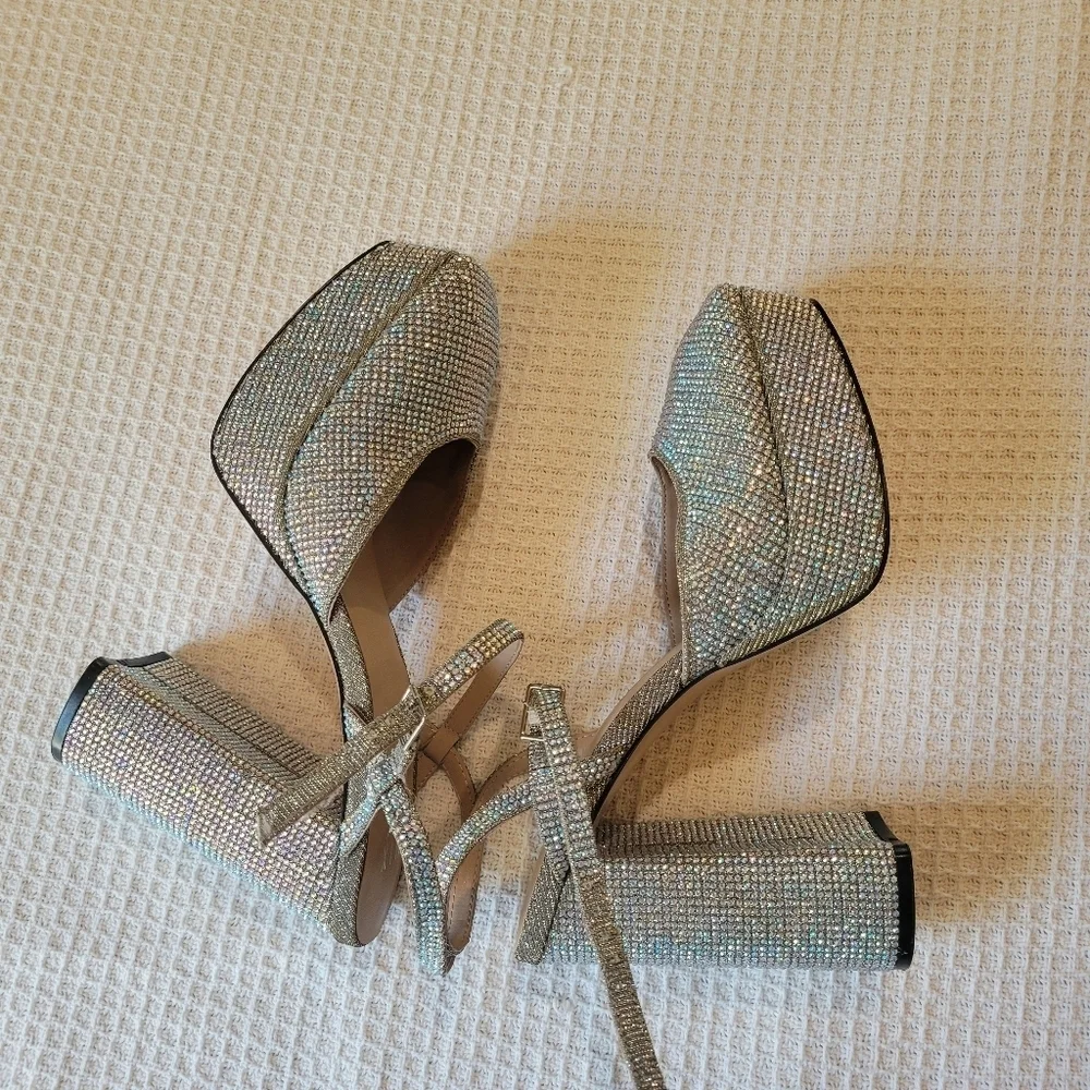 Elegant Glitter Block Heel Sandals